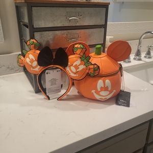 Loungefly mickey pumpkin set